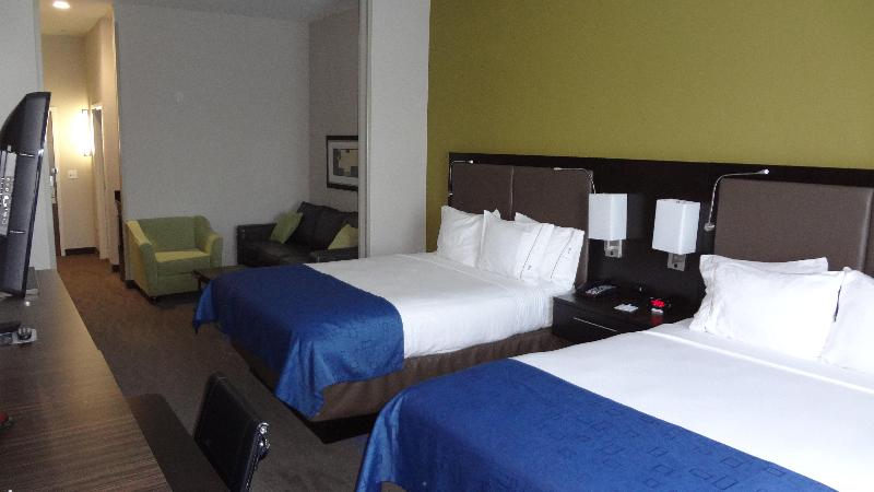Holiday Inn Express & Suites El Reno By IHG photo 11