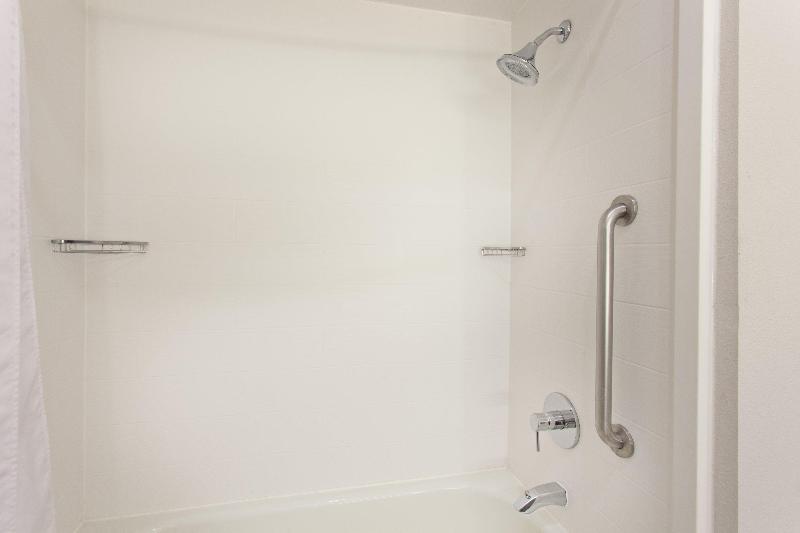Holiday Inn Express and Suites Corona image
