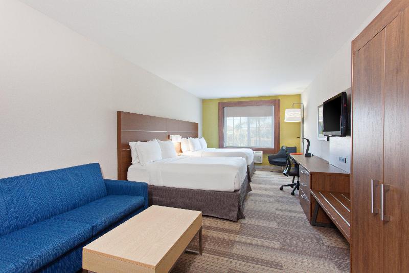 Holiday Inn Express and Suites Corona image