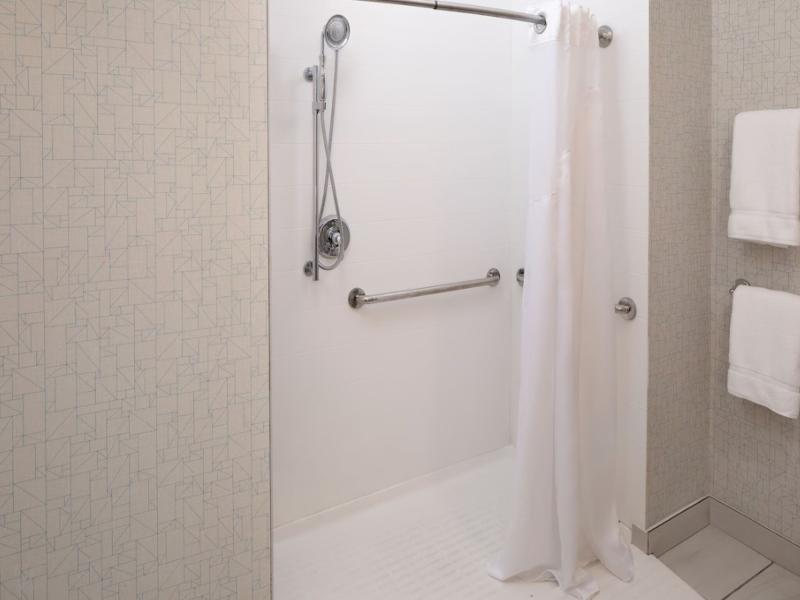 Holiday Inn Express and Suites Corona image