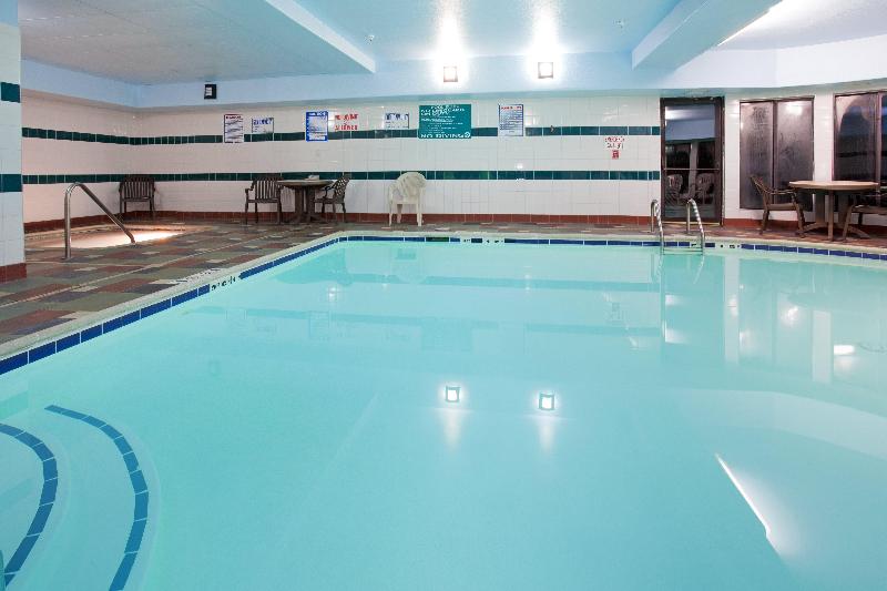 Holiday Inn Express and Suites Colorado Springs No image