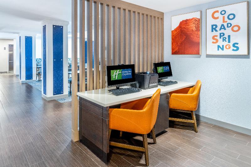 Holiday Inn Express and Suites Colorado Springs Fi image