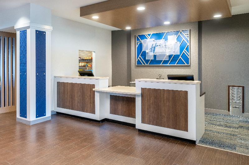 Holiday Inn Express and Suites Colorado Springs Fi image