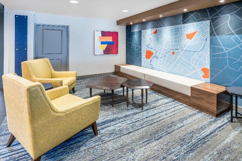 Holiday Inn Express and Suites Colorado Springs Fi image