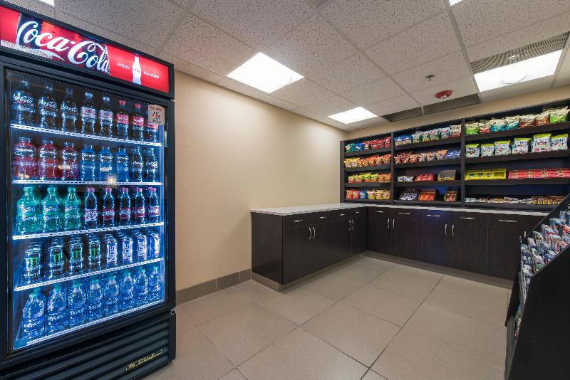 Holiday Inn Express Hotel and Suites Central COS image