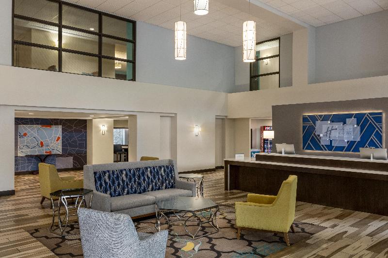Holiday Inn Express Hotel and Suites Central COS image