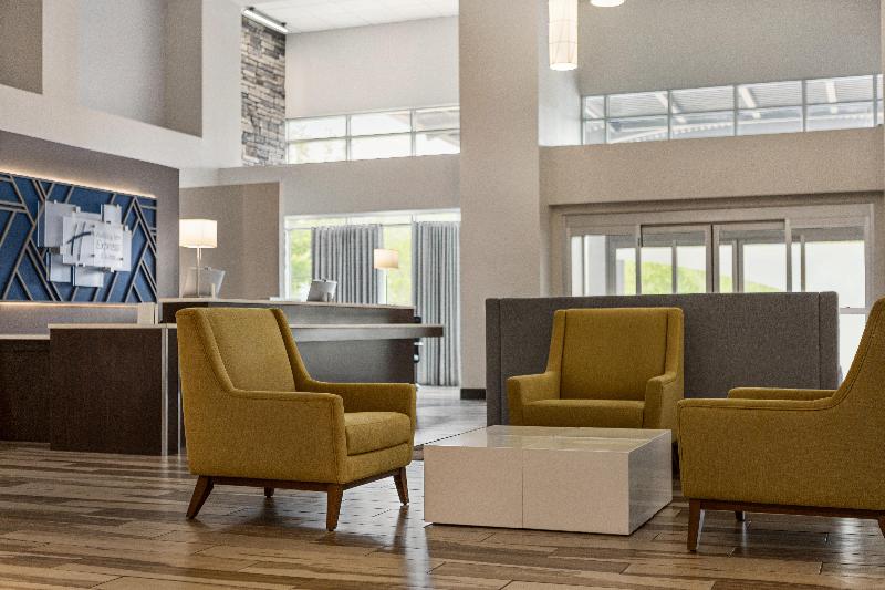 Holiday Inn Express Hotel and Suites Central COS image