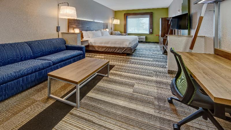 Holiday Inn Express & Suites Corsicana I-45 By IHG image