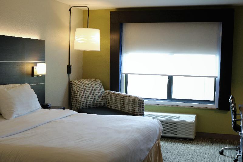 Holiday Inn Express and Suites Exmore Eastern Shor image