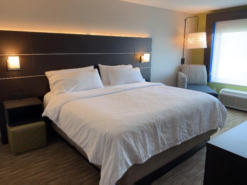 Holiday Inn Express and Suites Exmore Eastern Shor image