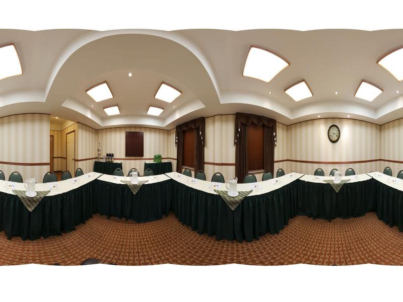 Holiday Inn Express & Suites Frackville By IHG image