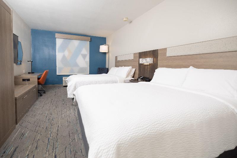 Holiday Inn Express & Suites Frackville By IHG image