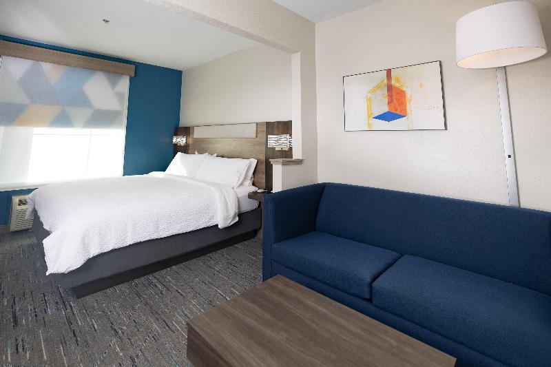 Holiday Inn Express & Suites Frackville By IHG image