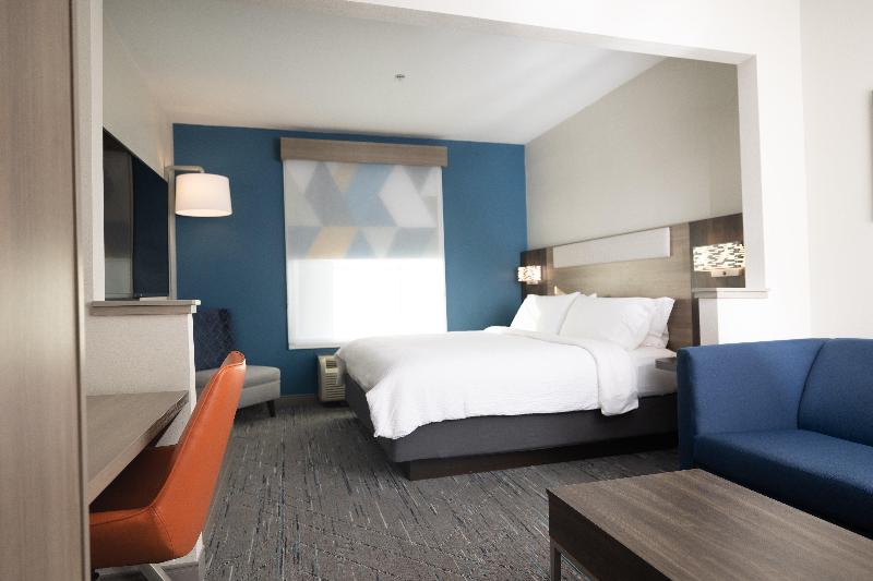 Holiday Inn Express & Suites Frackville By IHG image