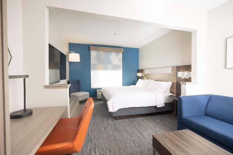 Holiday Inn Express & Suites Frackville By IHG image
