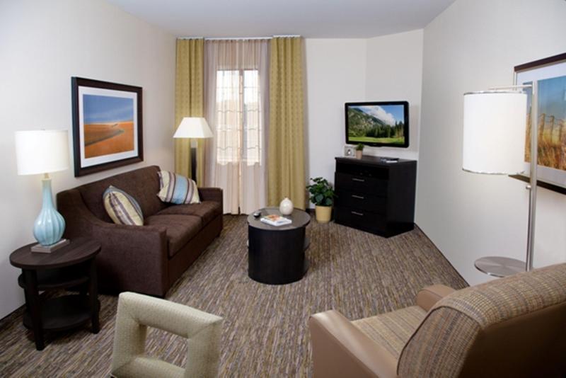 Candlewood Suites Lakeville I 35 image