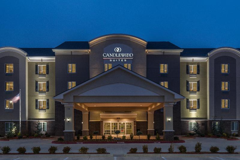 Candlewood Suites Midwest City photo 20