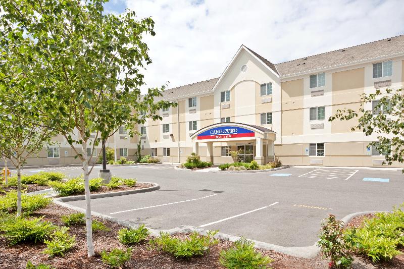 Candlewood Suites Oak Harbor image