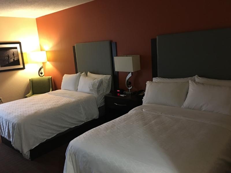 Holiday Inn Express and Suites Laurinburg image
