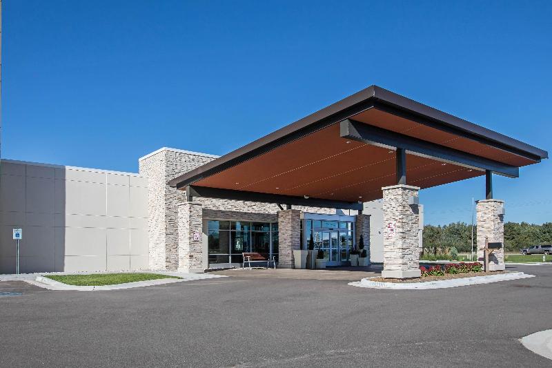 Holiday Inn Express & Suites Ludington By IHG