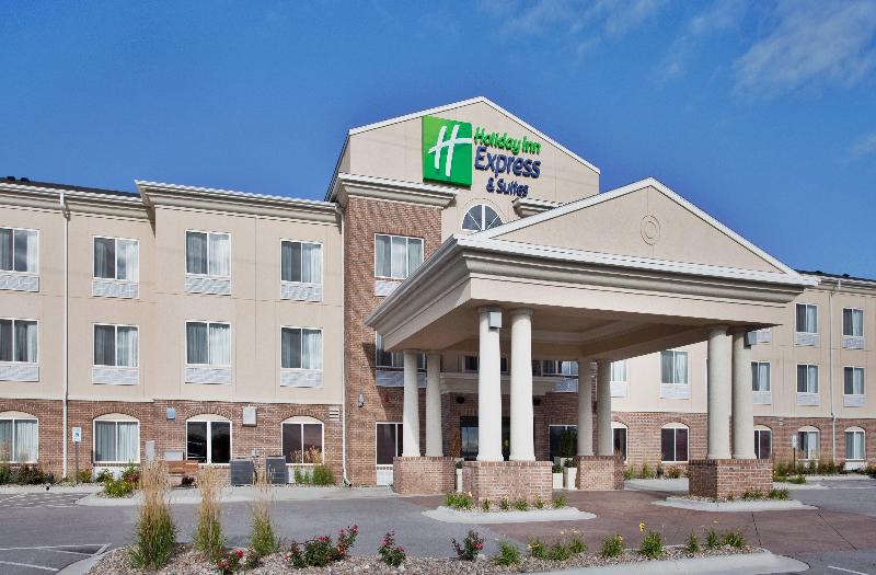 Holiday Inn Express & Suites Cherry Hills By IHG