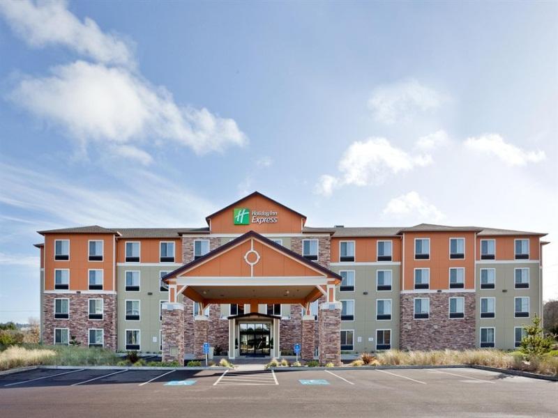 Holiday Inn Express and Suites Newport