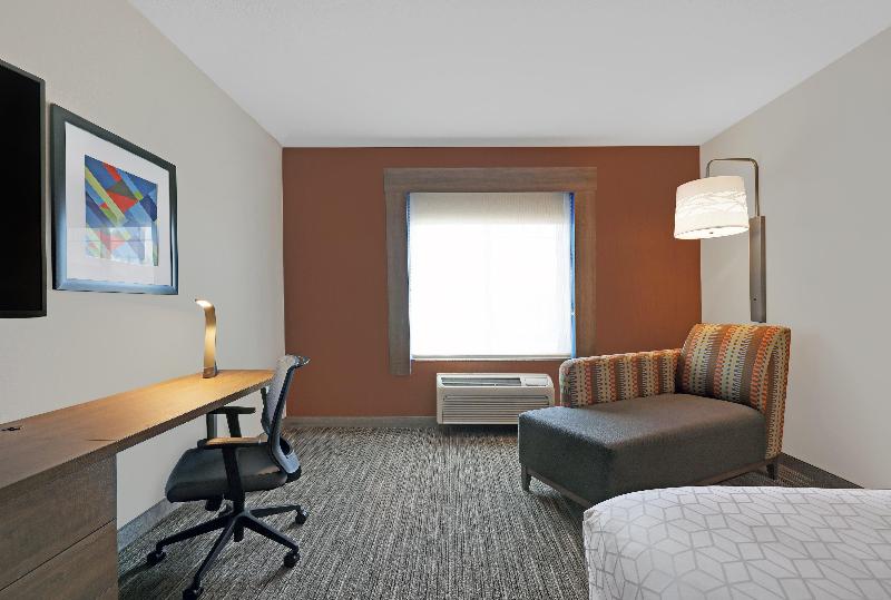 Holiday Inn Express & Suites Newport By IHG — photo 68