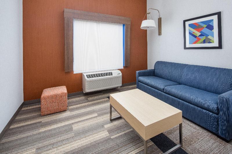 Holiday Inn Express & Suites Ontario Airport IHG photo 19