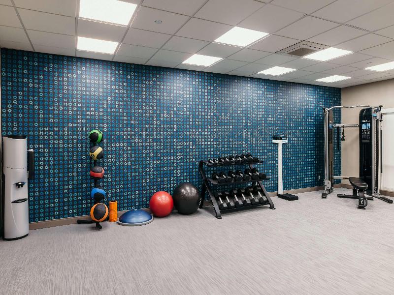 La Quinta Inn & Suites by Wyndham Ankeny IA / Des