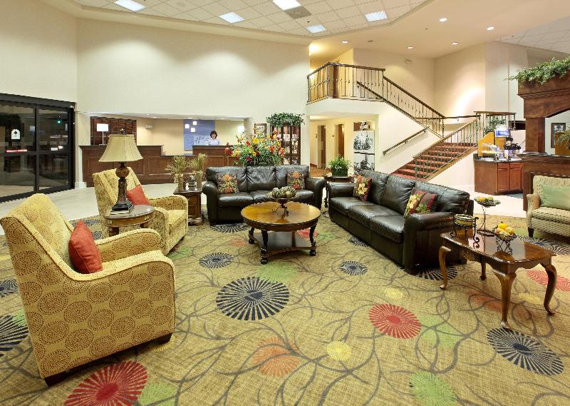 Holiday Inn Express & Suites Corinth By IHG image