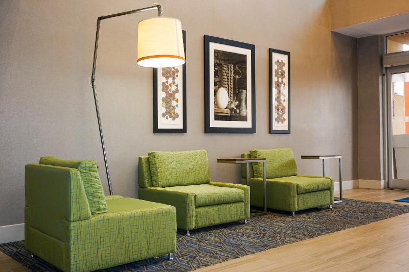 Holiday Inn Express & Sts Fremont Milpitas Centra image