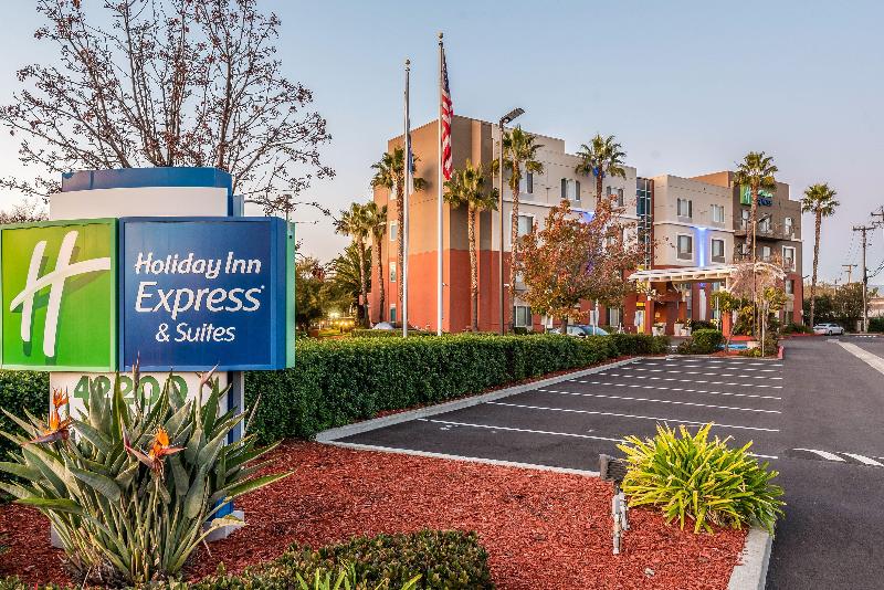 Holiday Inn Express & Sts Fremont Milpitas Centra image