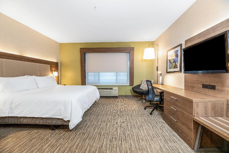 Holiday Inn Express & Sts Fremont Milpitas Centra image