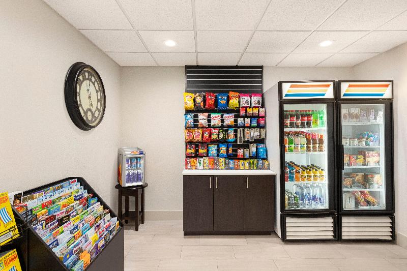 Holiday Inn Express and Suites Ft Myers East The F image