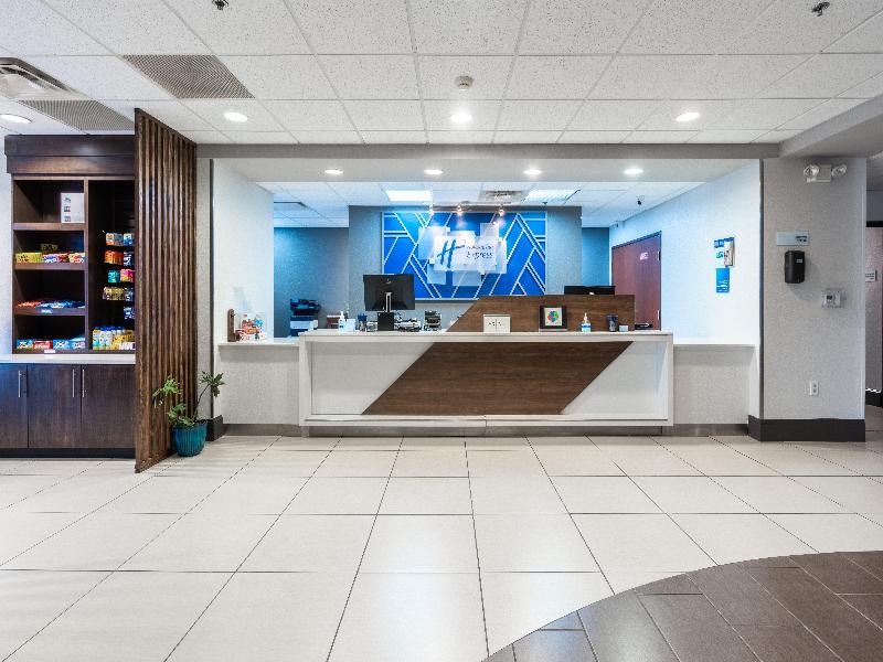 Holiday Inn Express Suites Orange City Deltona IHG image