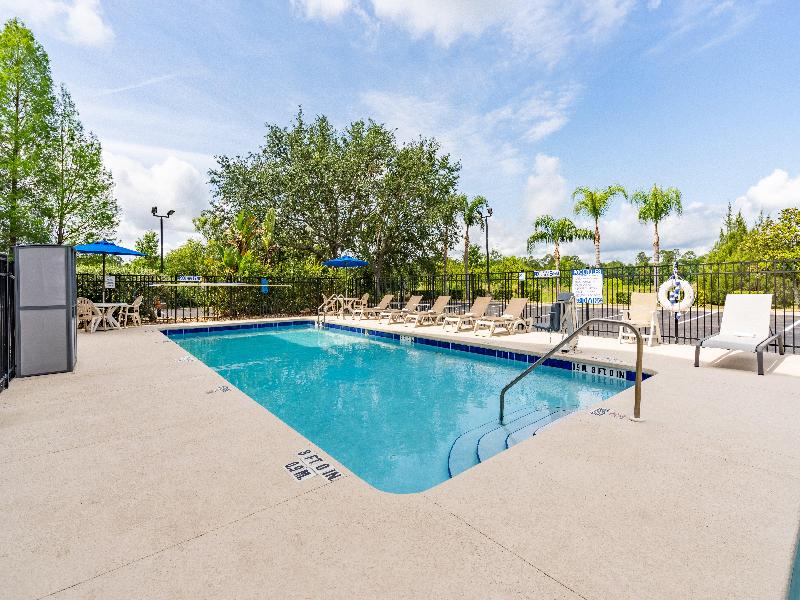 Holiday Inn Express Suites Orange City Deltona IHG image