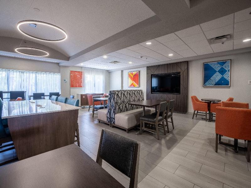 Holiday Inn Express Suites Orange City Deltona IHG image