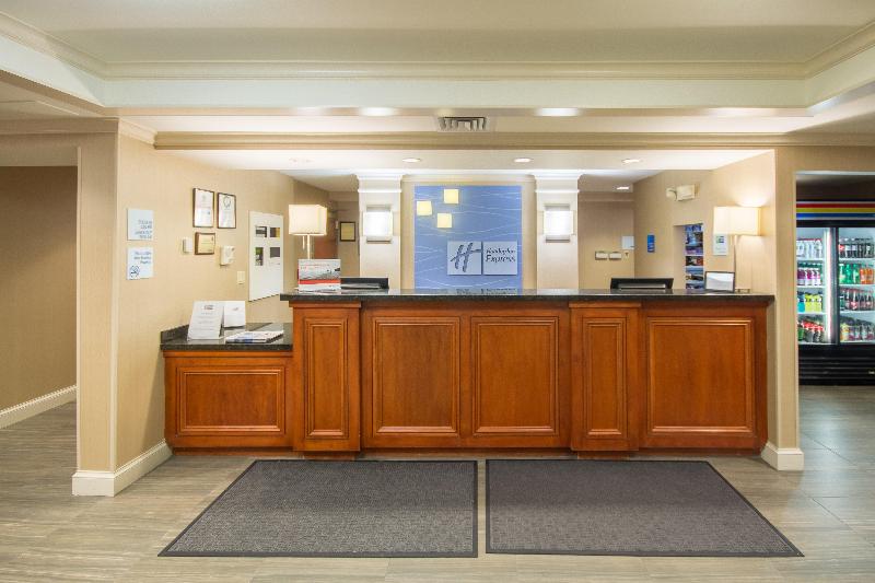 Holiday Inn Express and Suites Auburn image