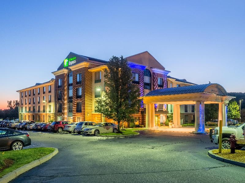 Holiday Inn Express and Suites Auburn photo 4
