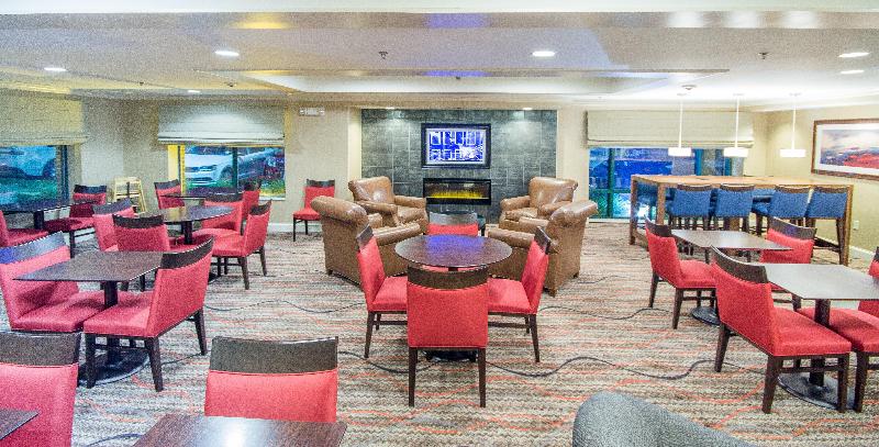 Holiday Inn Express and Suites Auburn image