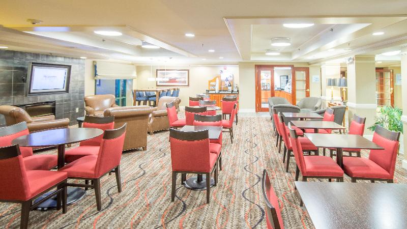 Holiday Inn Express and Suites Auburn image