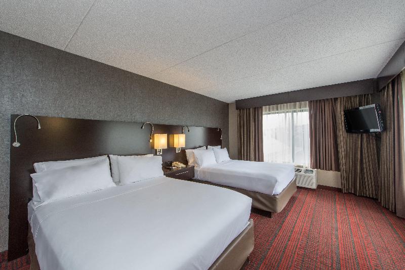 Holiday Inn Express and Suites Auburn image