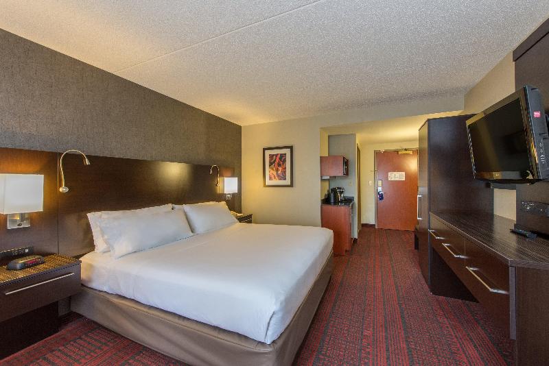 Holiday Inn Express and Suites Auburn image