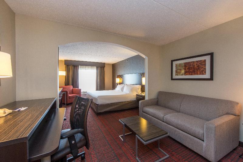 Holiday Inn Express and Suites Auburn image
