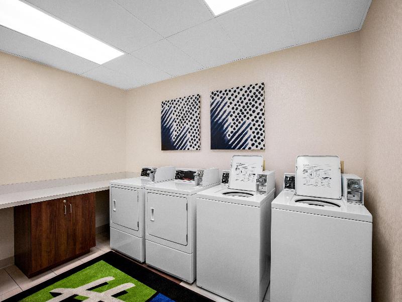 Holiday Inn Express & Suites Ontario image