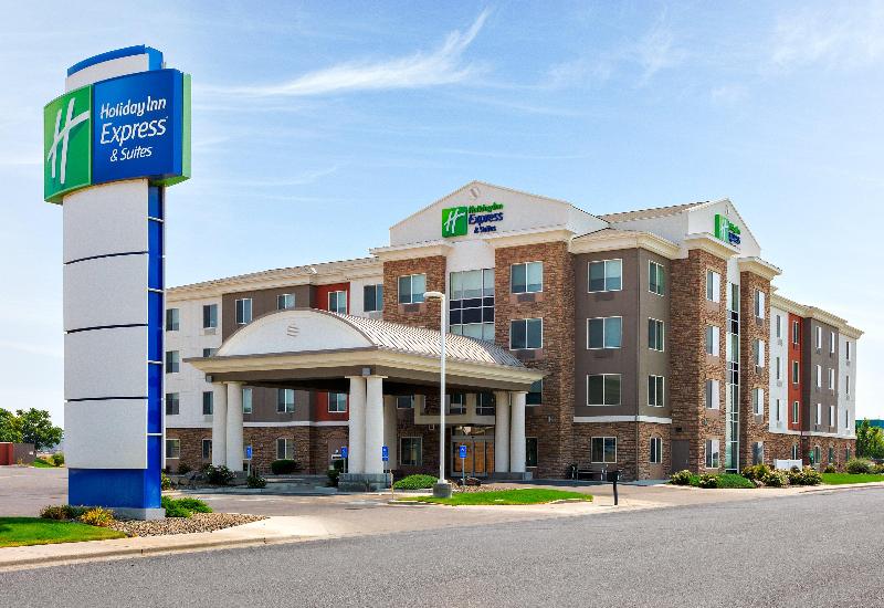 Holiday Inn Express & Suites Ontario image