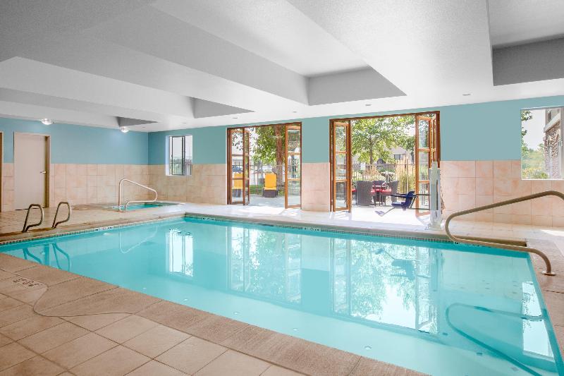 Holiday Inn Express & Suites Ontario image