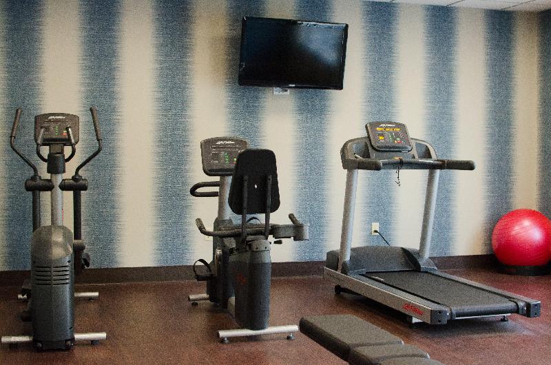 Holiday Inn Express and Suites Norwood Boston Area image