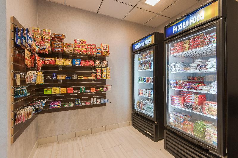 Holiday Inn Express and Suites Norwood Boston Area image
