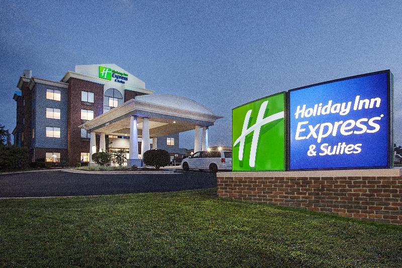 Holiday Inn Express and Suites Culpeper